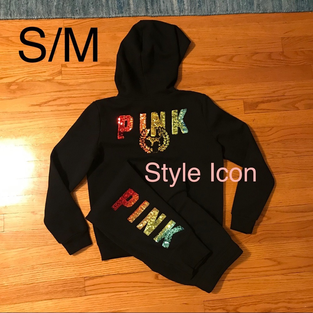 🛑SOLDon MERCAR‼️🛑Victoria Secret Pink Outfit